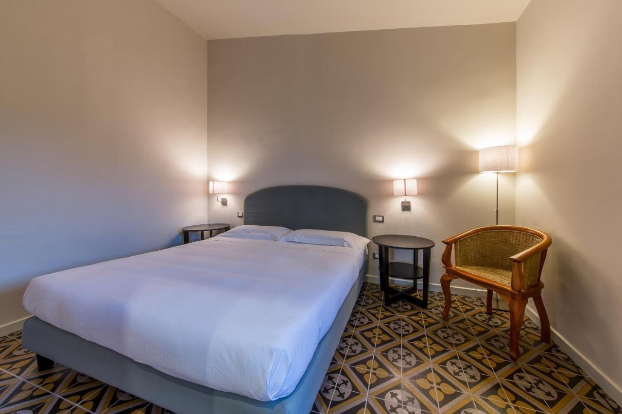 Masseria Agriturismo Torre Di Albidona เตรบิซาคเซ ภายนอก รูปภาพ