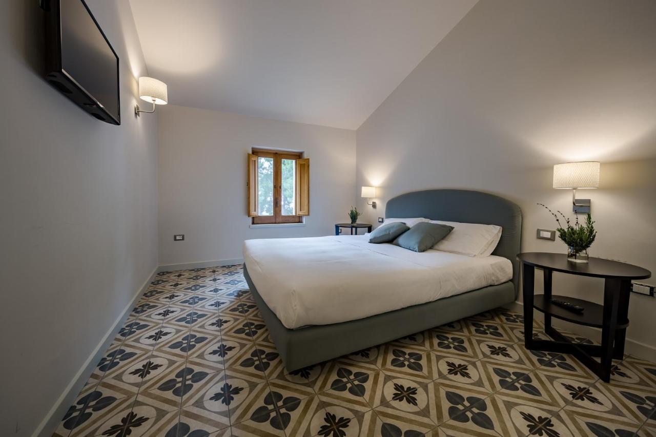 Masseria Agriturismo Torre Di Albidona เตรบิซาคเซ ภายนอก รูปภาพ