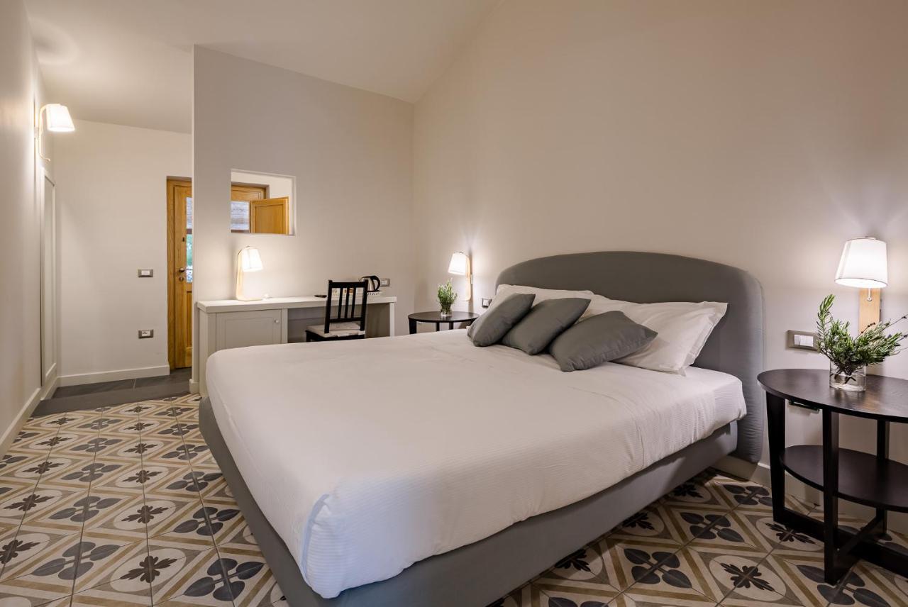 Masseria Agriturismo Torre Di Albidona เตรบิซาคเซ ภายนอก รูปภาพ