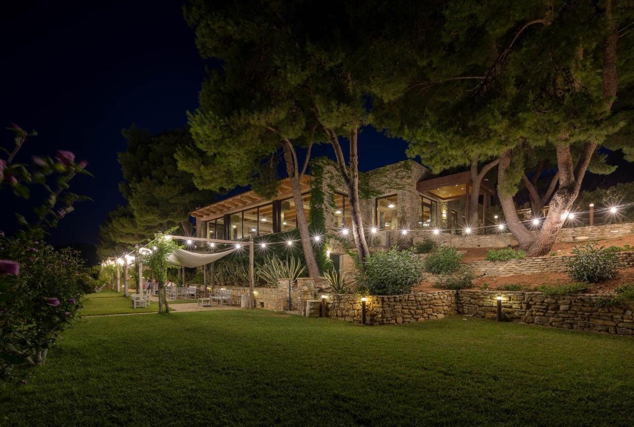 Masseria Agriturismo Torre Di Albidona เตรบิซาคเซ ภายนอก รูปภาพ